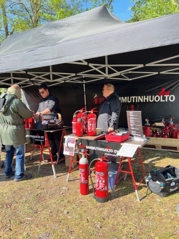 Palosammuttimien tarkastusta