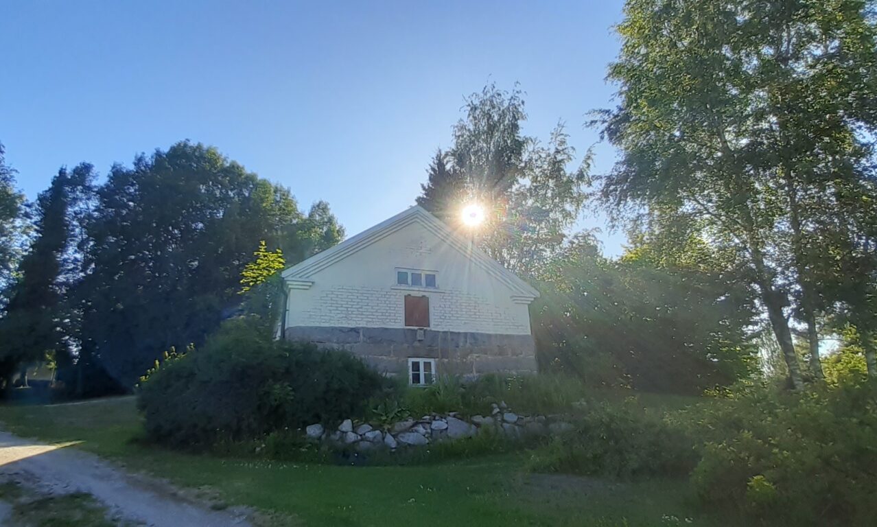 Jäppilän kivimakasiini Salon Perttelissä